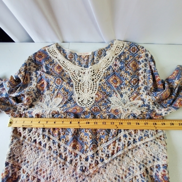 Crochet Lace Floral Top Size L Flare Sleeve Fringe Trim Boho Festival Tunic - Picture 3 of 10